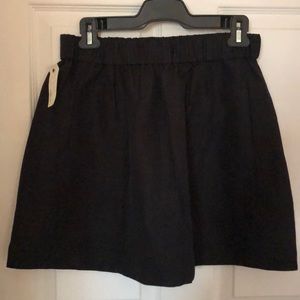Babaton 100 % silk skirt!